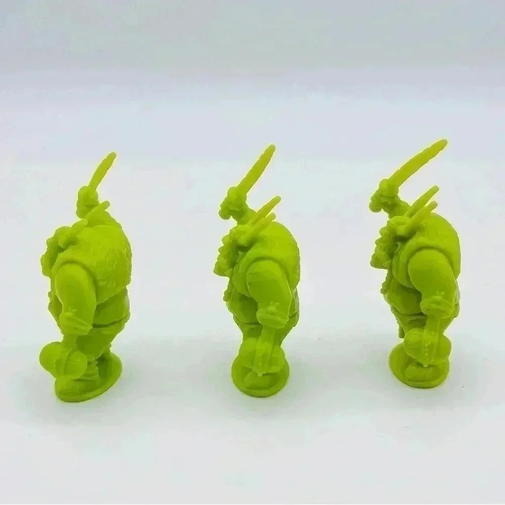 How to Train a Dragon Figure Gobber, Set of 3, Green - Picture 3 of 6